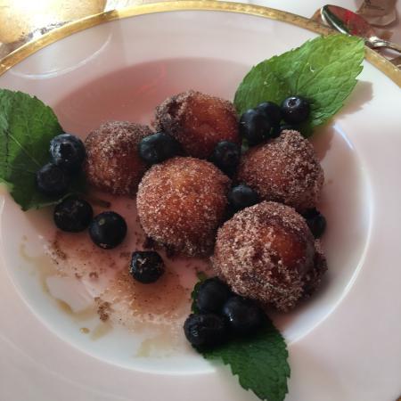 Veranda Restaurant at The Faena Hotel